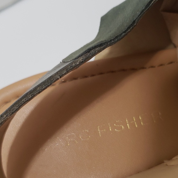 Womens Marc Fisher Suede Platform/Wedge Sandals - Picture 6 of 10